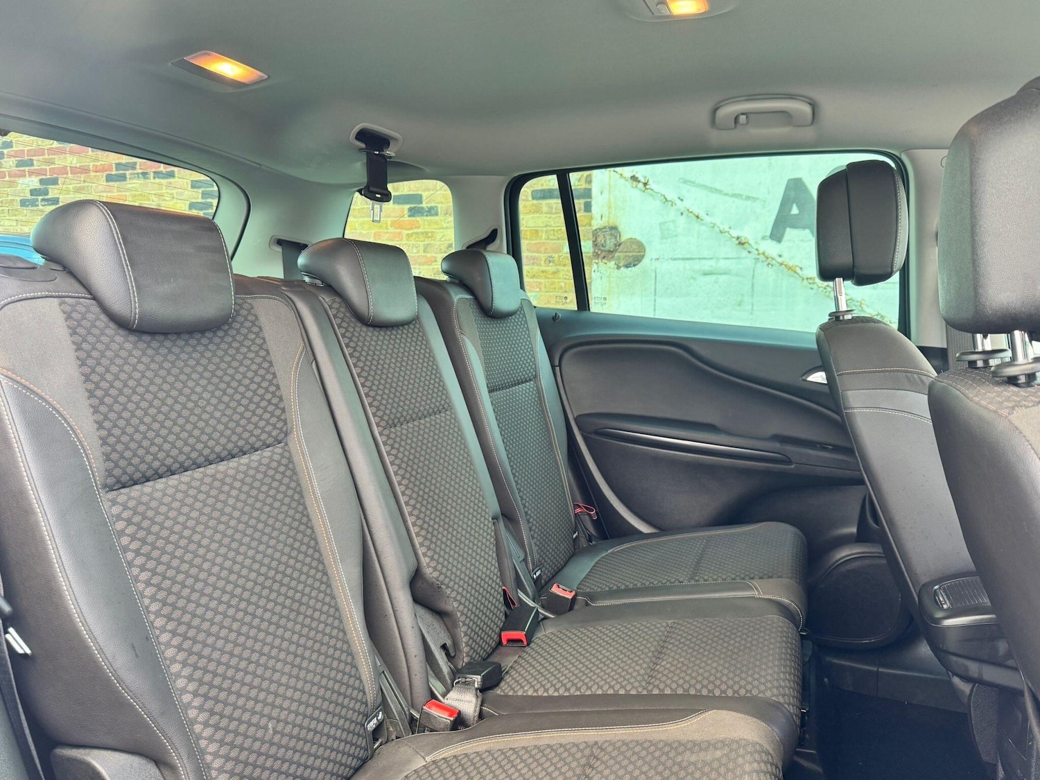 Used Vauxhall Zafira 2016 for sale - 78072538: Photo 18