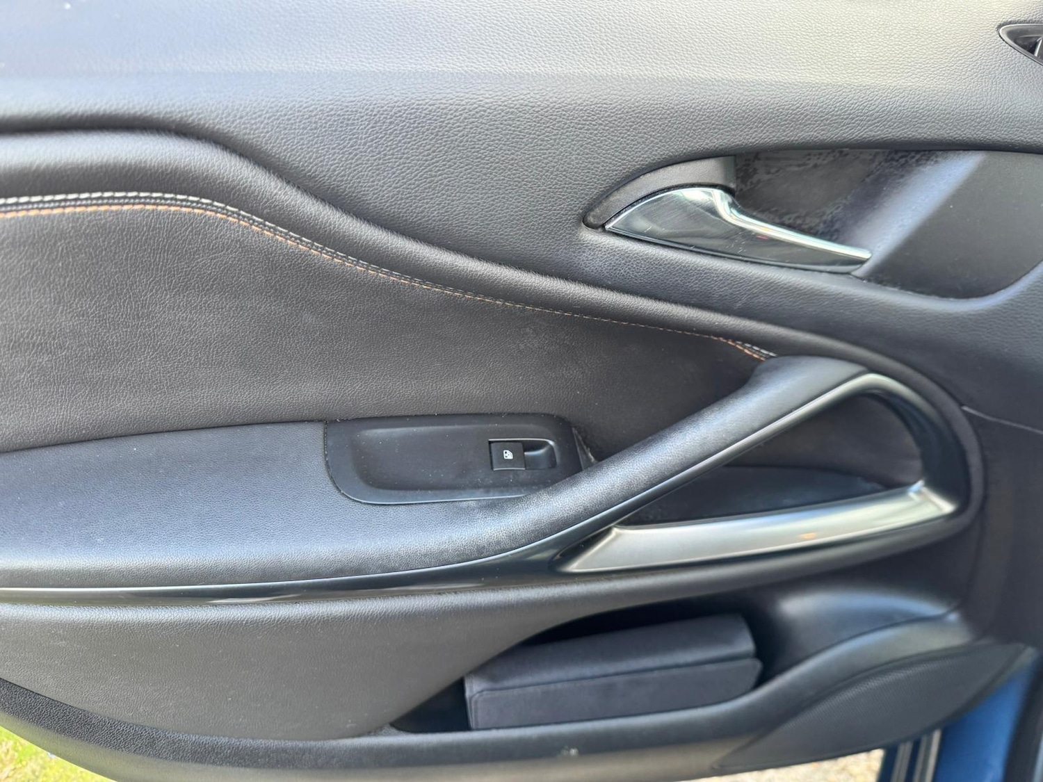 Used Vauxhall Zafira 2016 for sale - 78072538: Photo 30