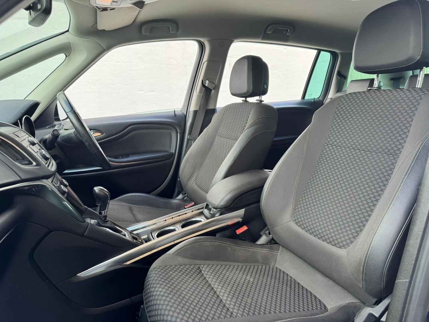 Used Vauxhall Zafira 2016 for sale - 78072538: Photo 33