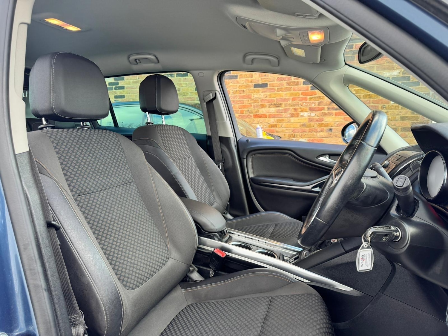 Used Vauxhall Zafira 2016 for sale - 78072538: Photo 34