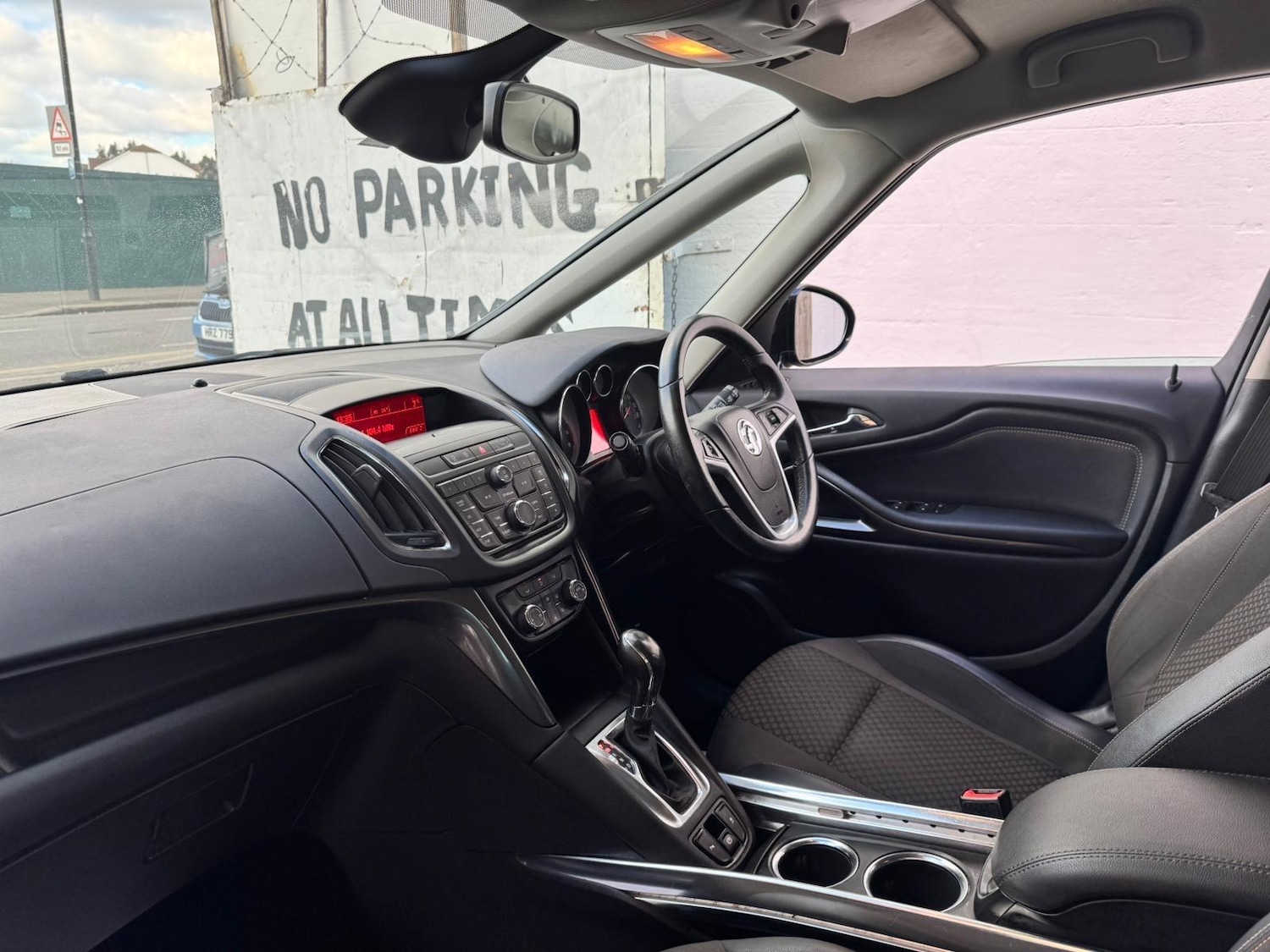 Used Vauxhall Zafira 2016 for sale - 78072538: Photo 35