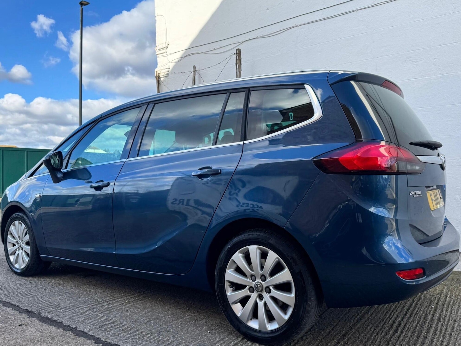 Used Vauxhall Zafira 2016 for sale - 78072538: Photo 5