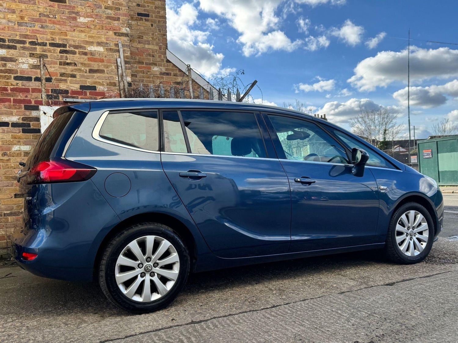 Used Vauxhall Zafira 2016 for sale - 78072538: Photo 6