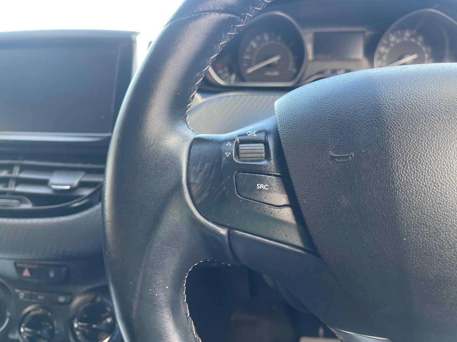 Used Peugeot 208 for sale - 78116259: Photo 16