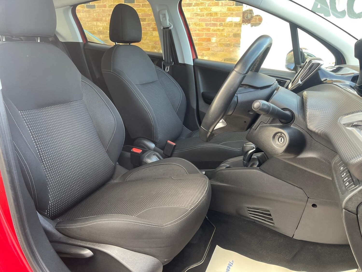Used Peugeot 208 for sale - 78116259: Photo 29