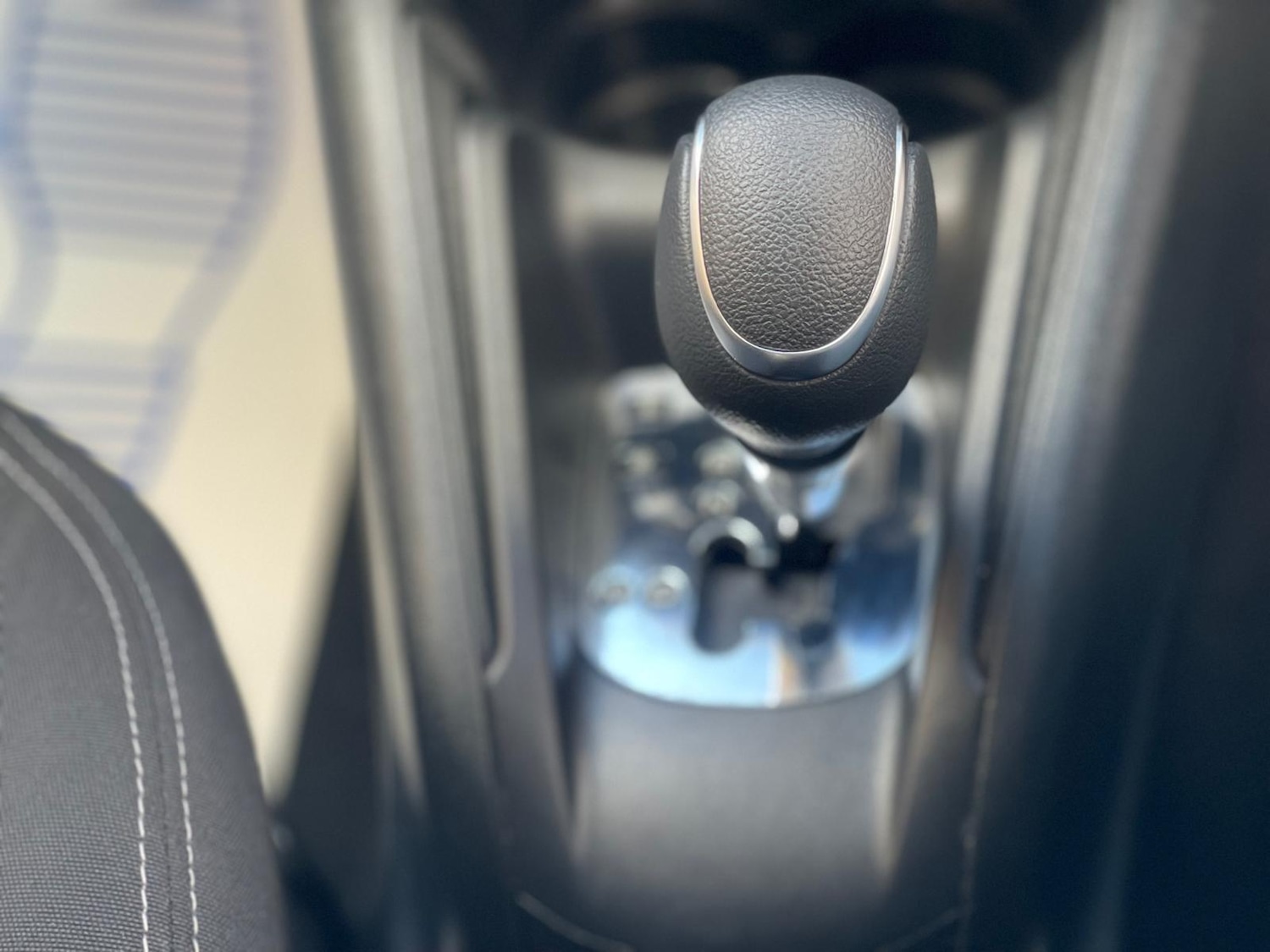 Used Peugeot 208 for sale - 78116259: Photo 3