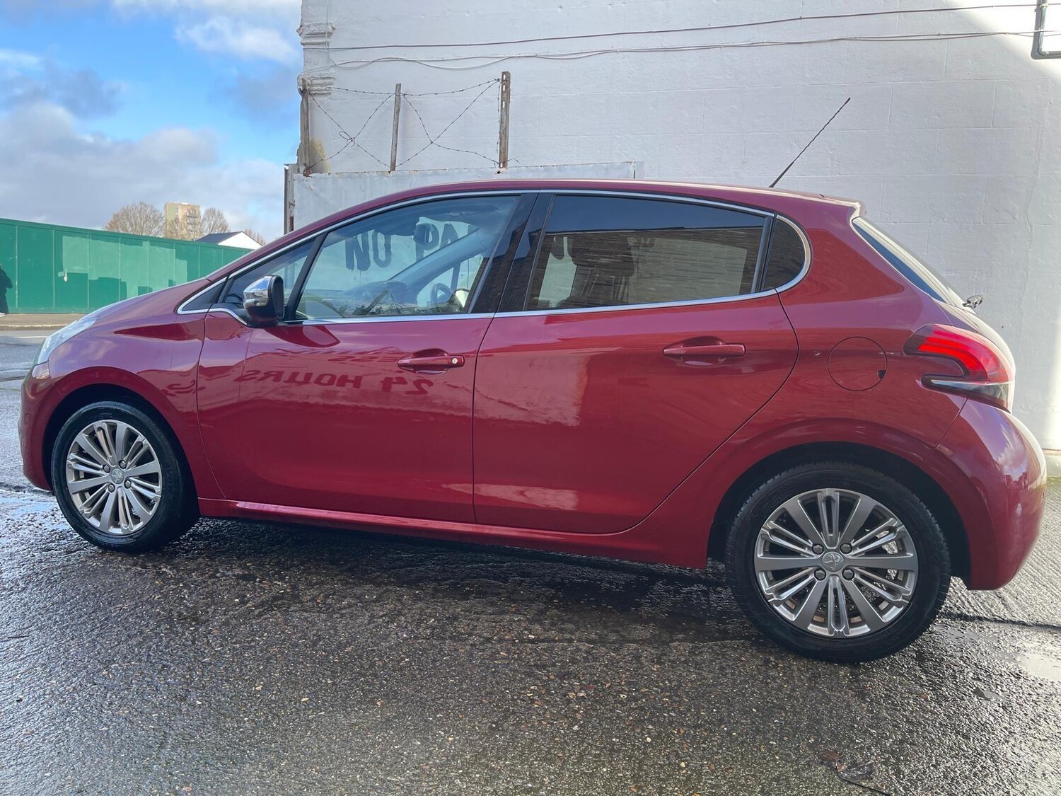 Used Peugeot 208 for sale - 78116259: Photo 9