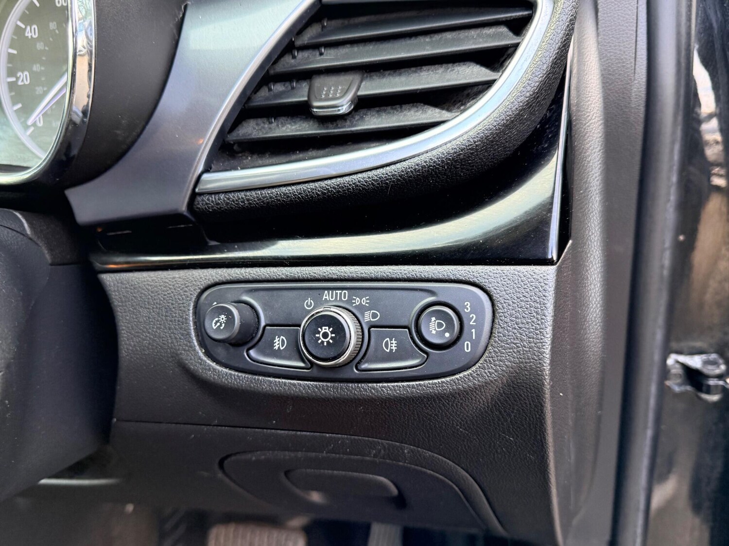 Used Vauxhall Mokka X for sale - 78215124: Photo 12