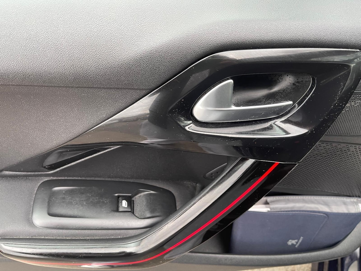 Used Peugeot 208 2015 for sale - 78071793: Photo 18