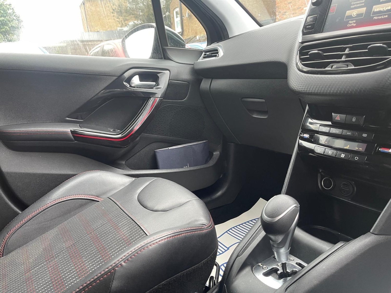 Used Peugeot 208 2015 for sale - 78071793: Photo 25