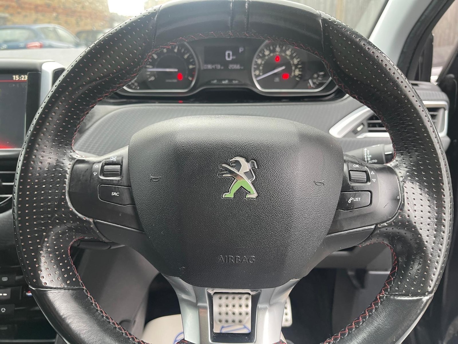 Used Peugeot 208 2015 for sale - 78071793: Photo 26