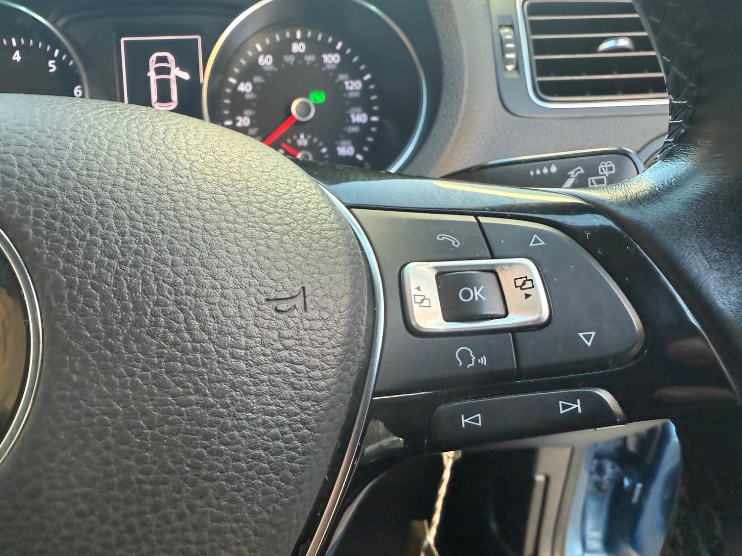 Used Volkswagen Polo 2016 for sale - 78072376: Photo 27