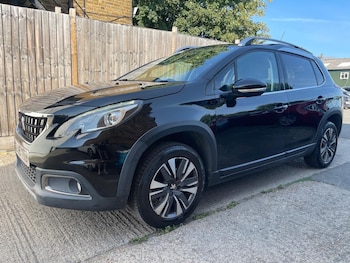 Used Peugeot 2008 2016 for sale - 79224466: Photo