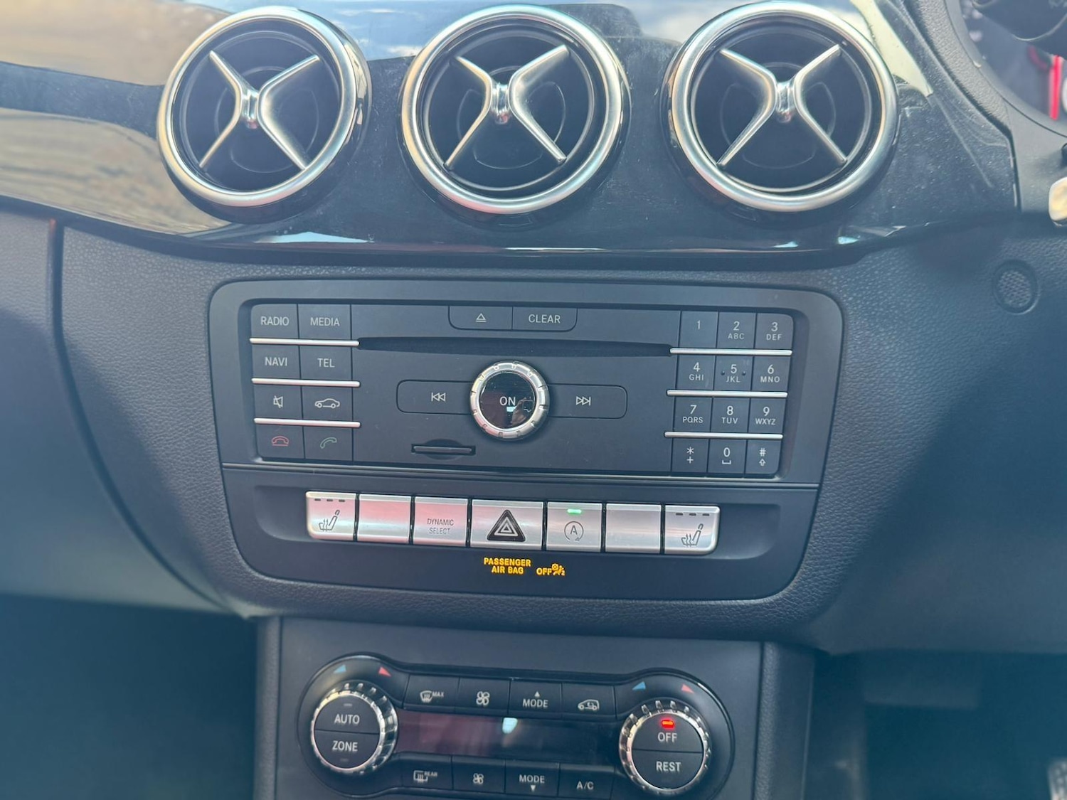 Used Mercedes-Benz B Class 2018 for sale - 78072070: Photo 31