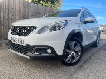 Used Peugeot 2008 2018 for sale - 79532453: Photo