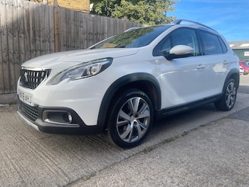 Used Peugeot 2008 2018 for sale - 79532453: Photo