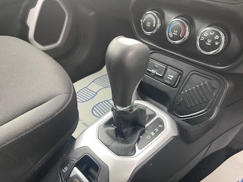 Used Jeep Renegade 2018 for sale - 78334654: Photo