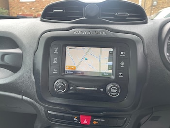 Used Jeep Renegade 2018 for sale - 78334654: Photo