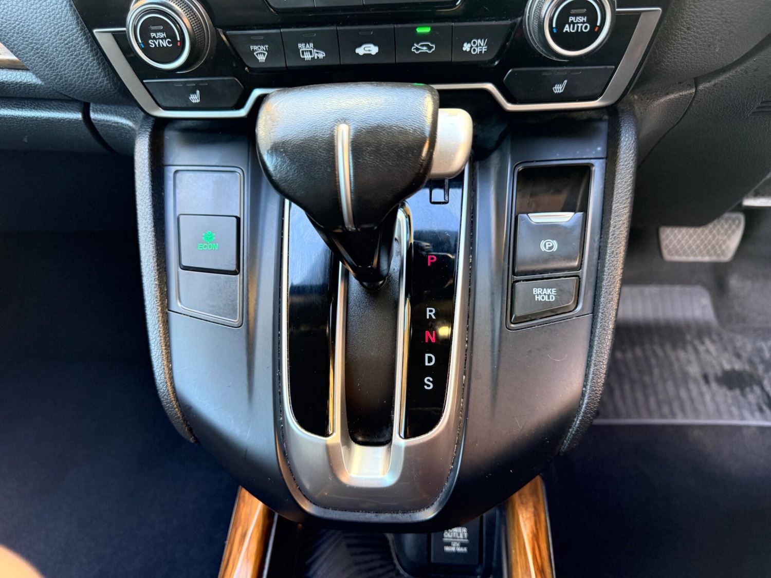 Used Honda CR-V 2018 for sale - 78100385: Photo 31