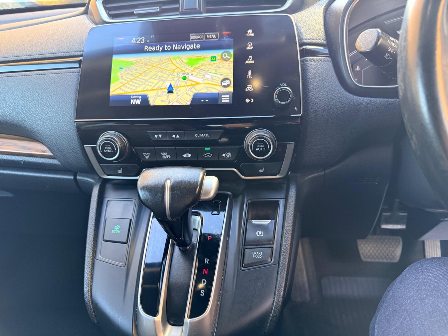 Used Honda CR-V 2018 for sale - 78100385: Photo 32