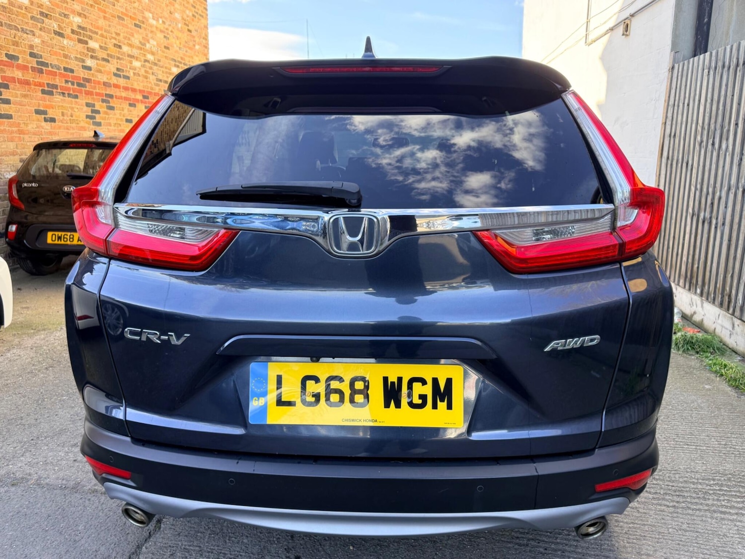 Used Honda CR-V 2018 for sale - 78100385: Photo 4