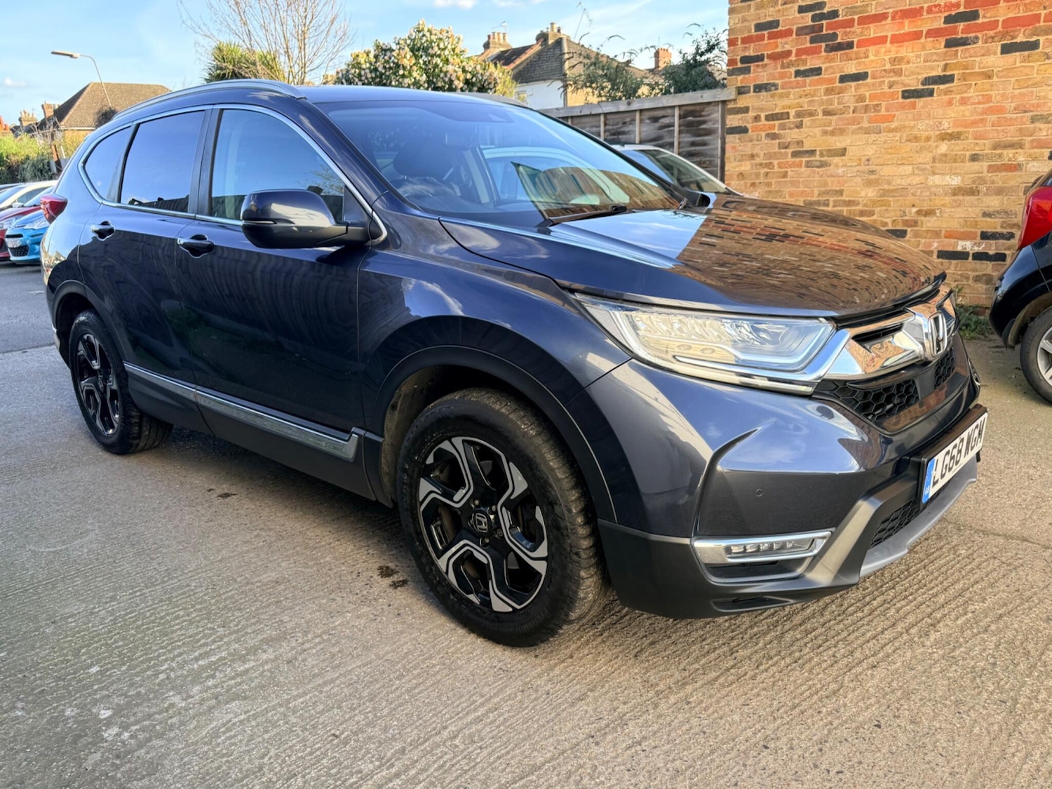 Used Honda CR-V 2018 for sale - 78100385: Photo 9
