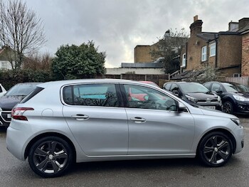 Used Peugeot 308 2016 for sale - 78416640: Photo