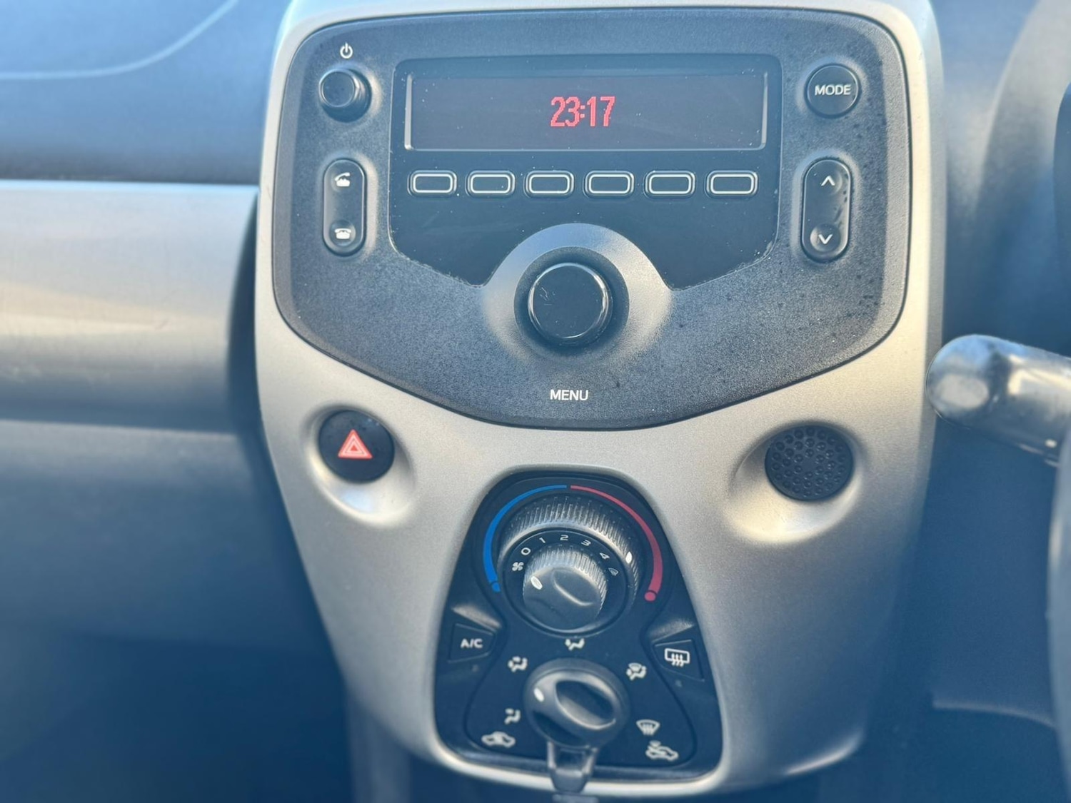 Used Toyota AYGO 2016 for sale - 78086162: Photo 24