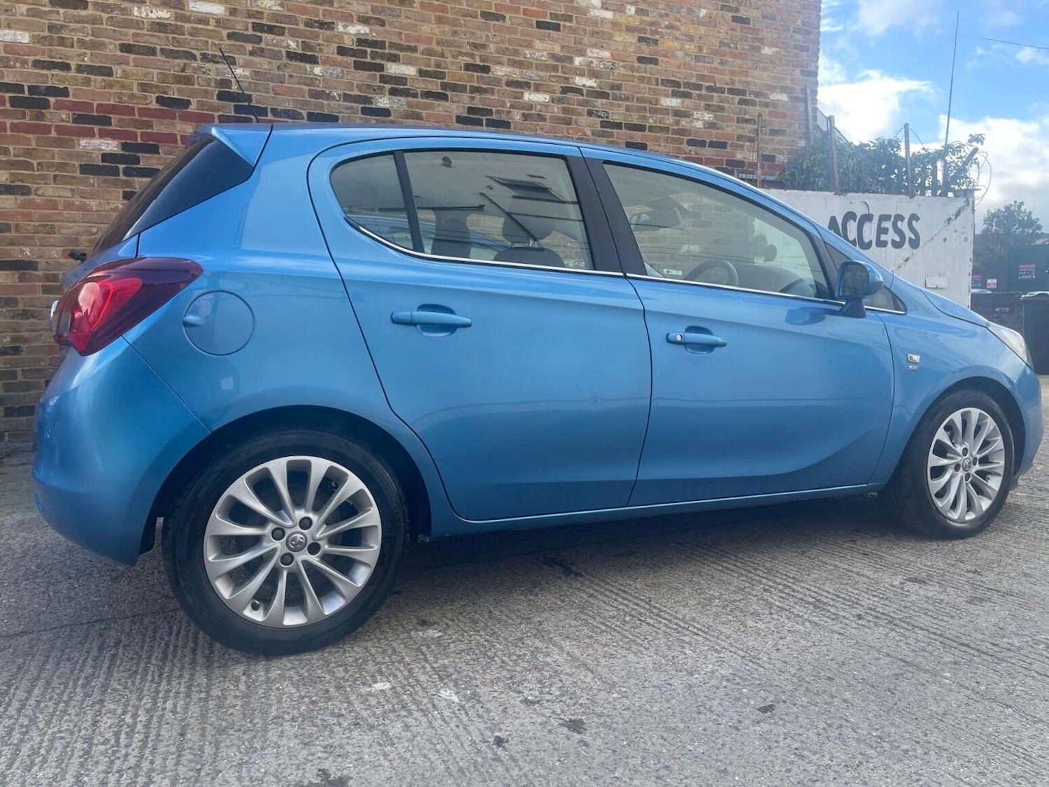 Used Vauxhall Corsa 2016 for sale - 78072253: Photo 13