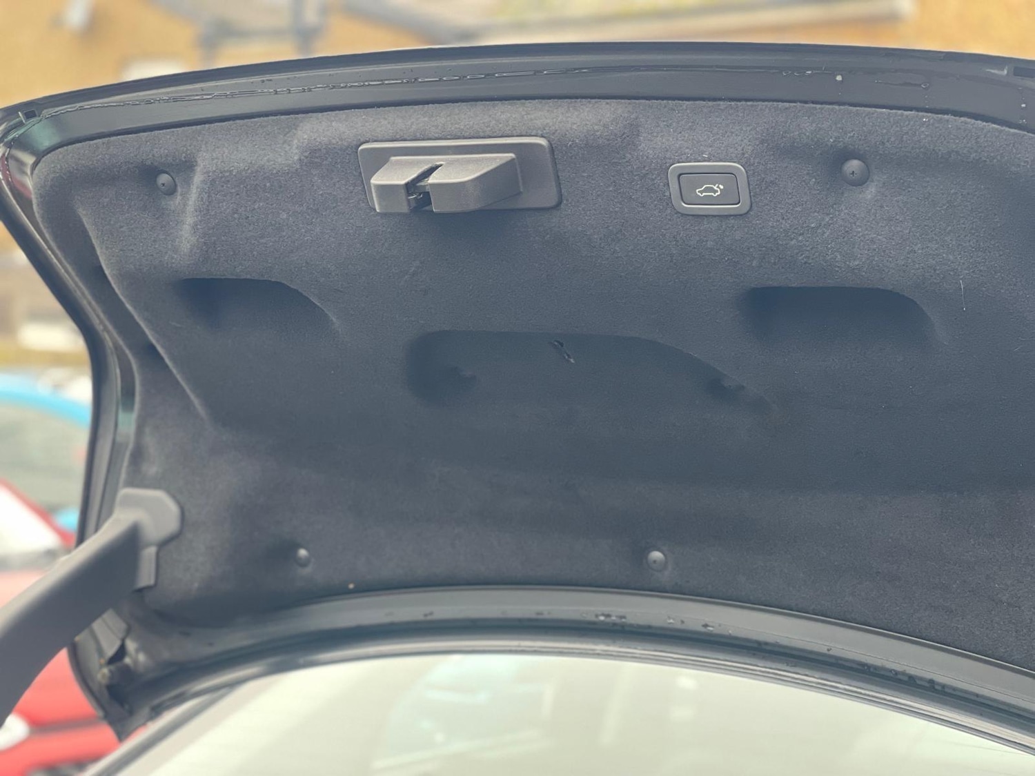 Used Jaguar XE for sale - 78127843: Photo 15