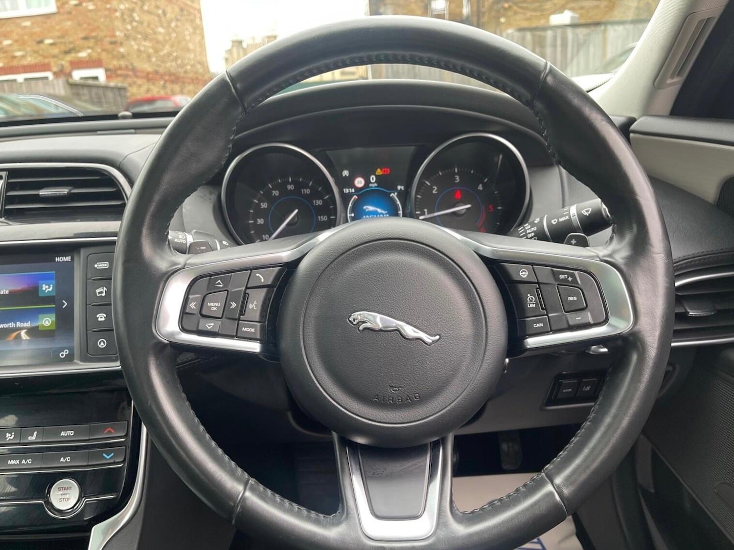 Used Jaguar XE for sale - 78127843: Photo 8