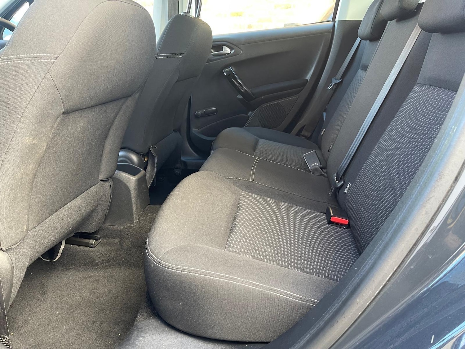 Used Peugeot 208 2017 for sale - 78100624: Photo 23