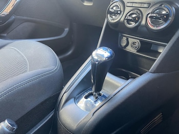 Used Peugeot 208 2017 for sale - 78100624: Photo