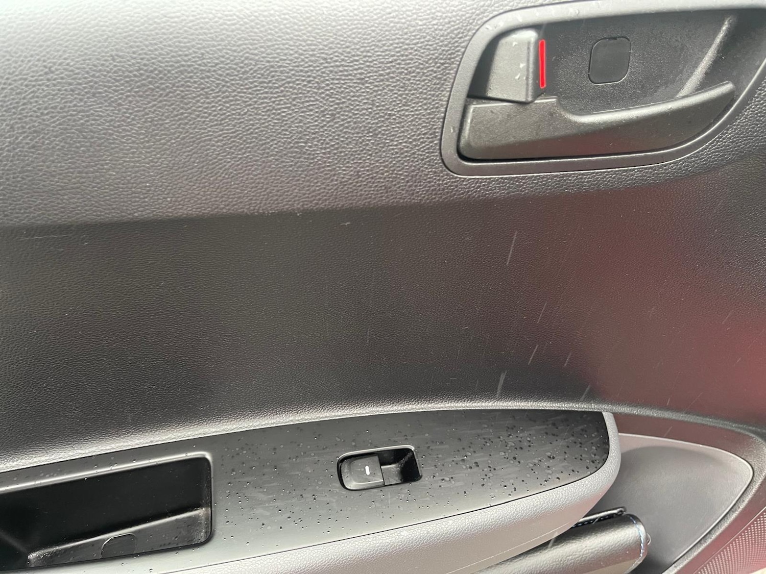 Used Hyundai i10 2017 for sale - 78072231: Photo 15