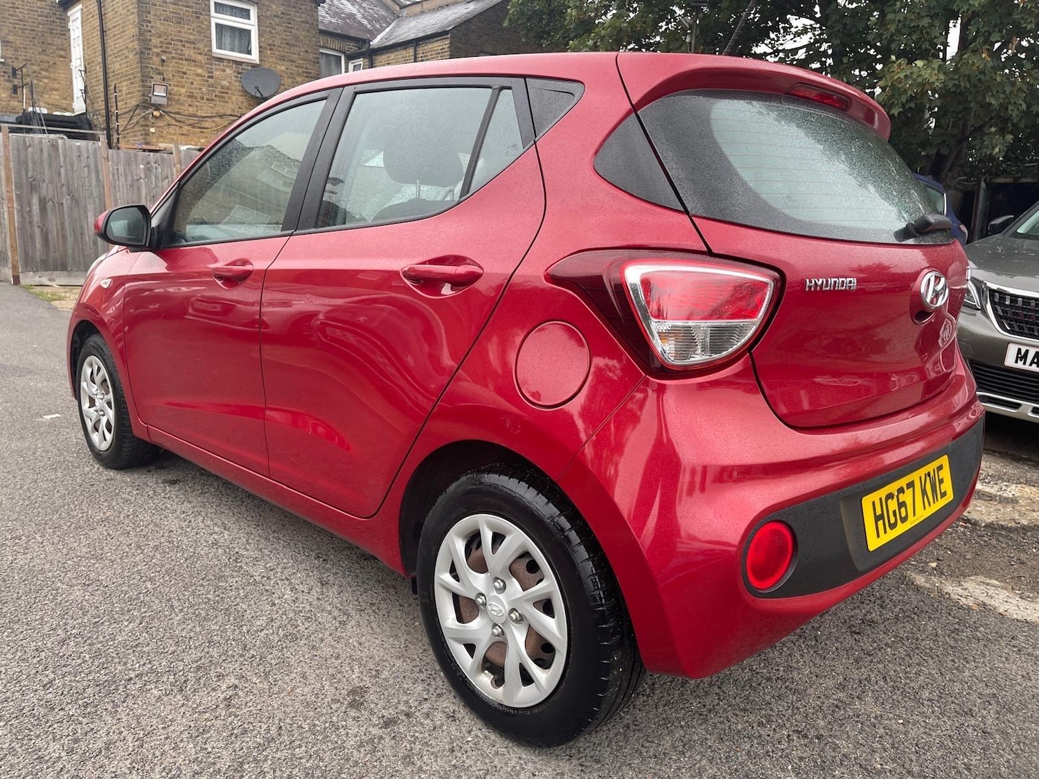 Used Hyundai i10 2017 for sale - 78072231: Photo 4