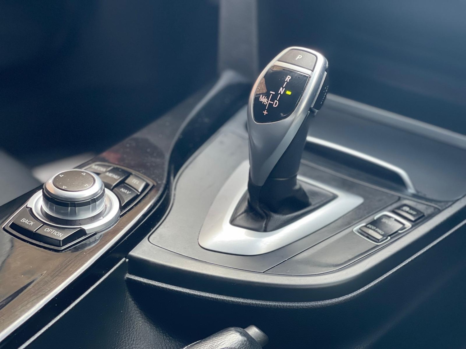 Used BMW 3 Series 2017 for sale - 78072693: Photo 24