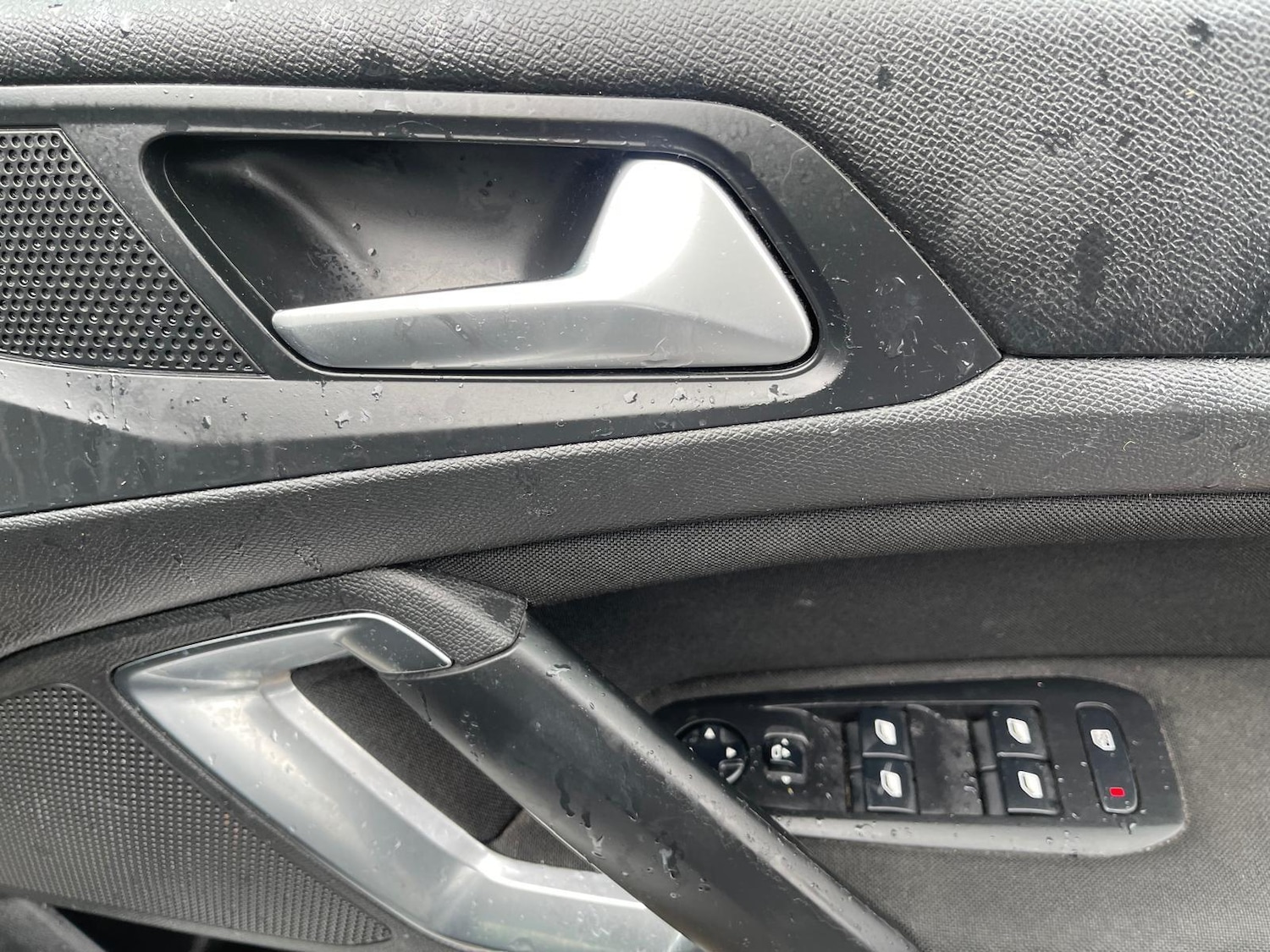 Used Peugeot 308 2017 for sale - 78086845: Photo 17