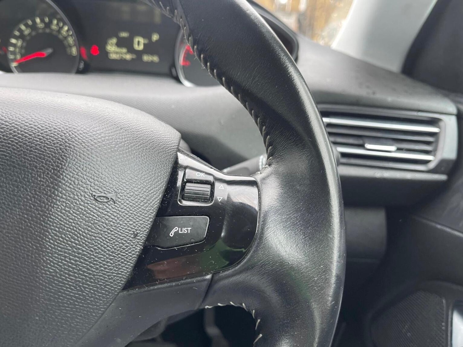 Used Peugeot 308 2017 for sale - 78086845: Photo 22