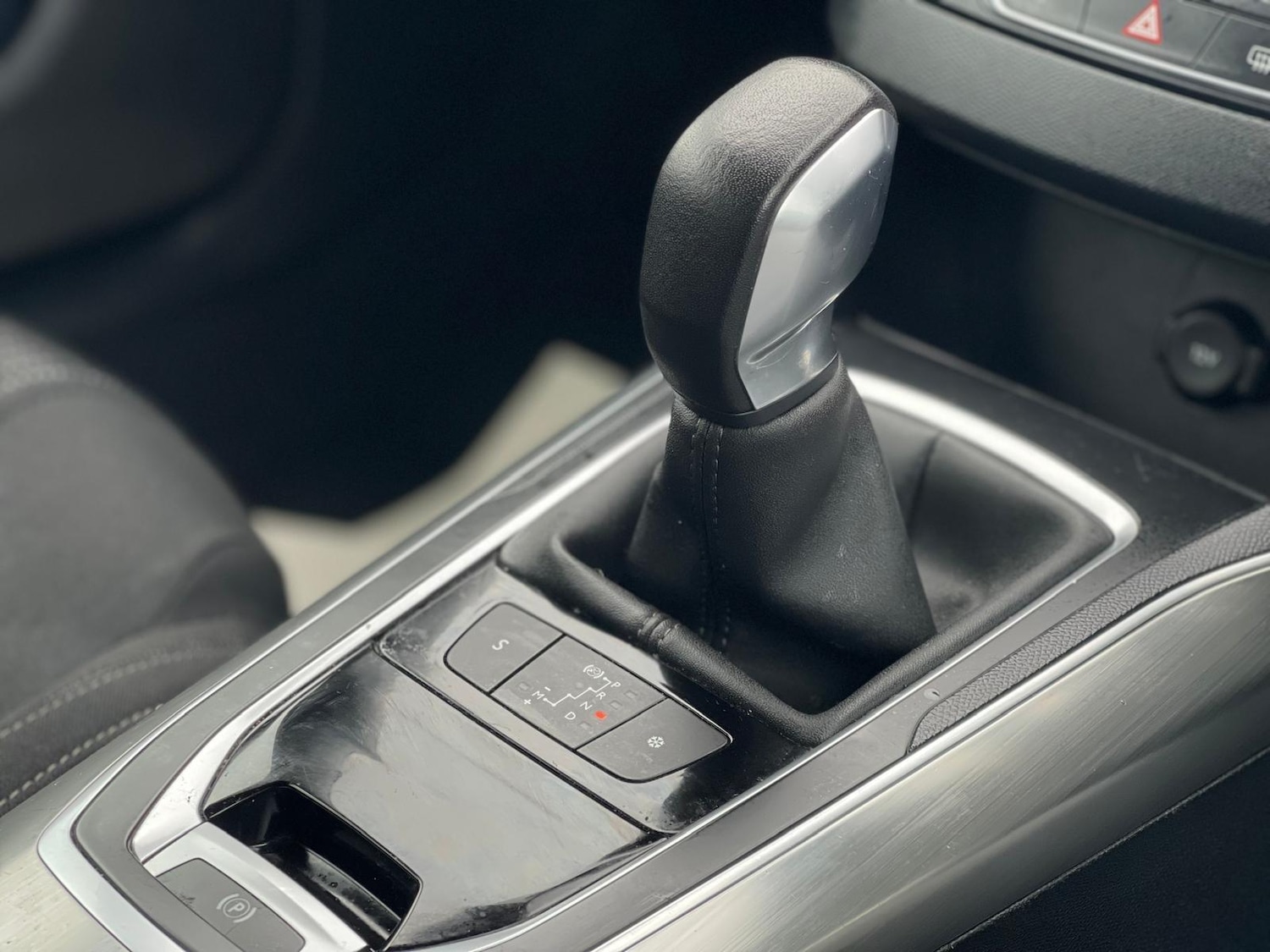 Used Peugeot 308 2017 for sale - 78086845: Photo 29