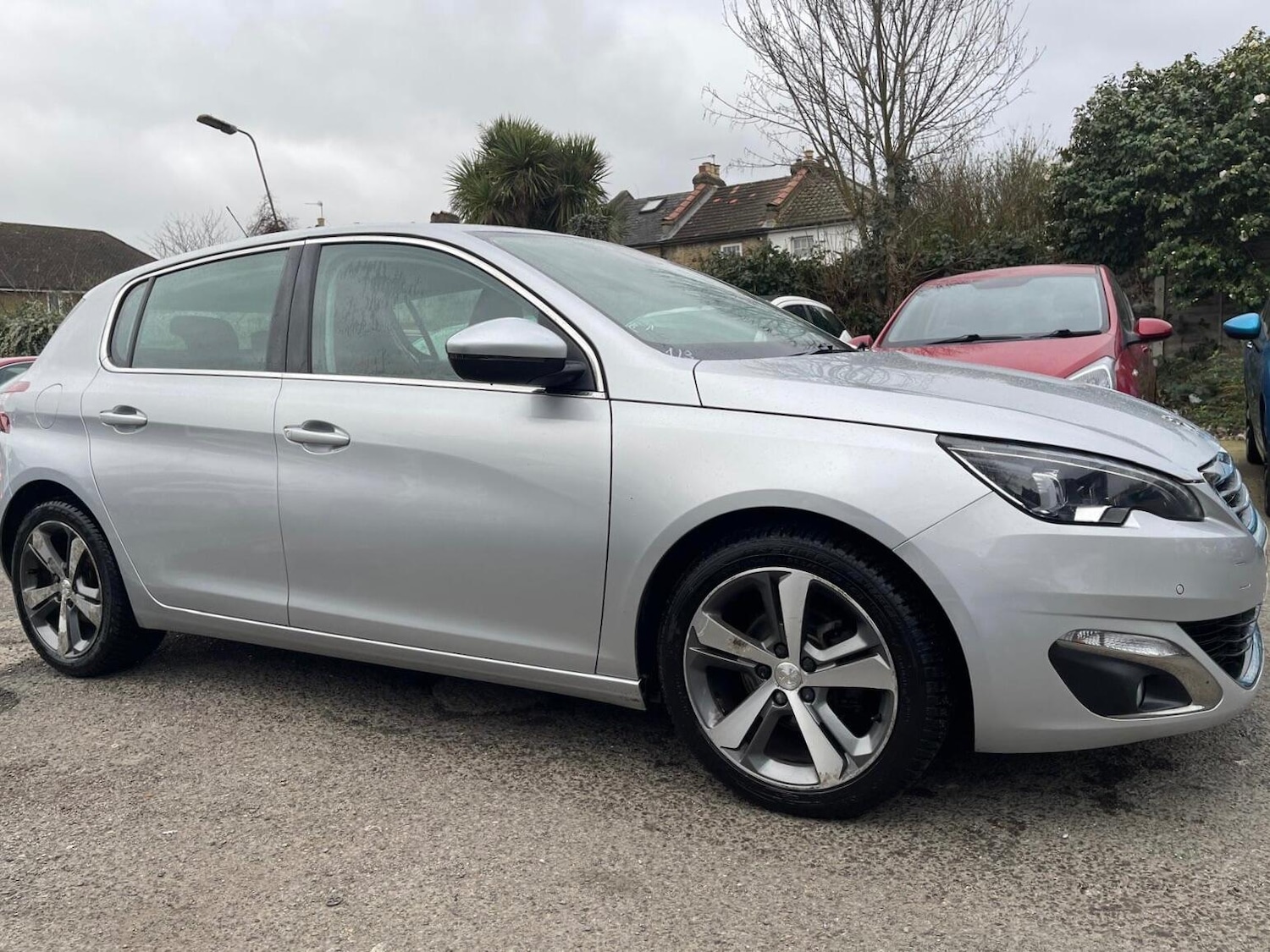 Used Peugeot 308 2017 for sale - 78086845: Photo 5