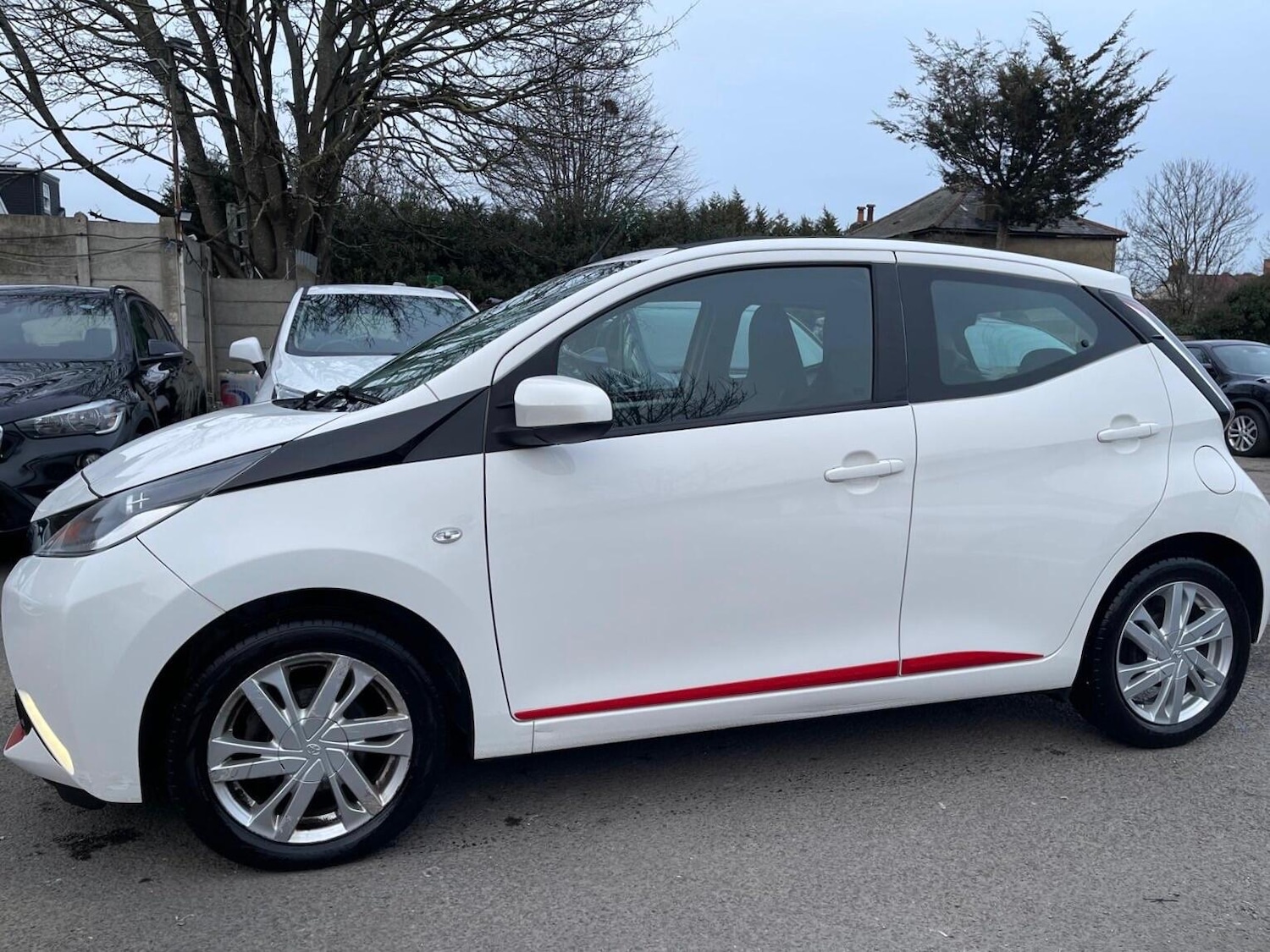 Used Toyota AYGO 2016 for sale - 78072674: Photo 8