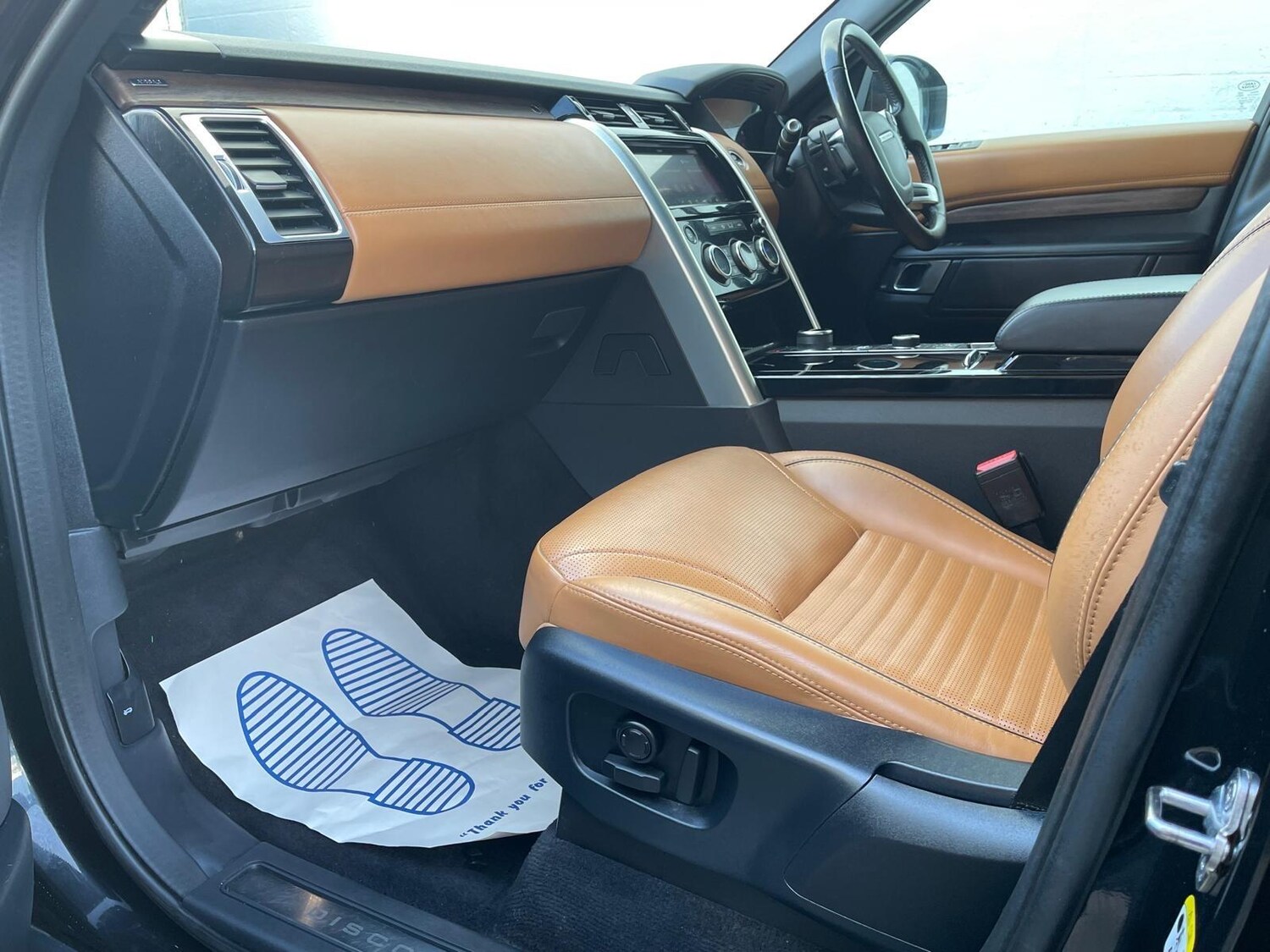 Used Land Rover Discovery 2020 for sale - 78071938: Photo 24