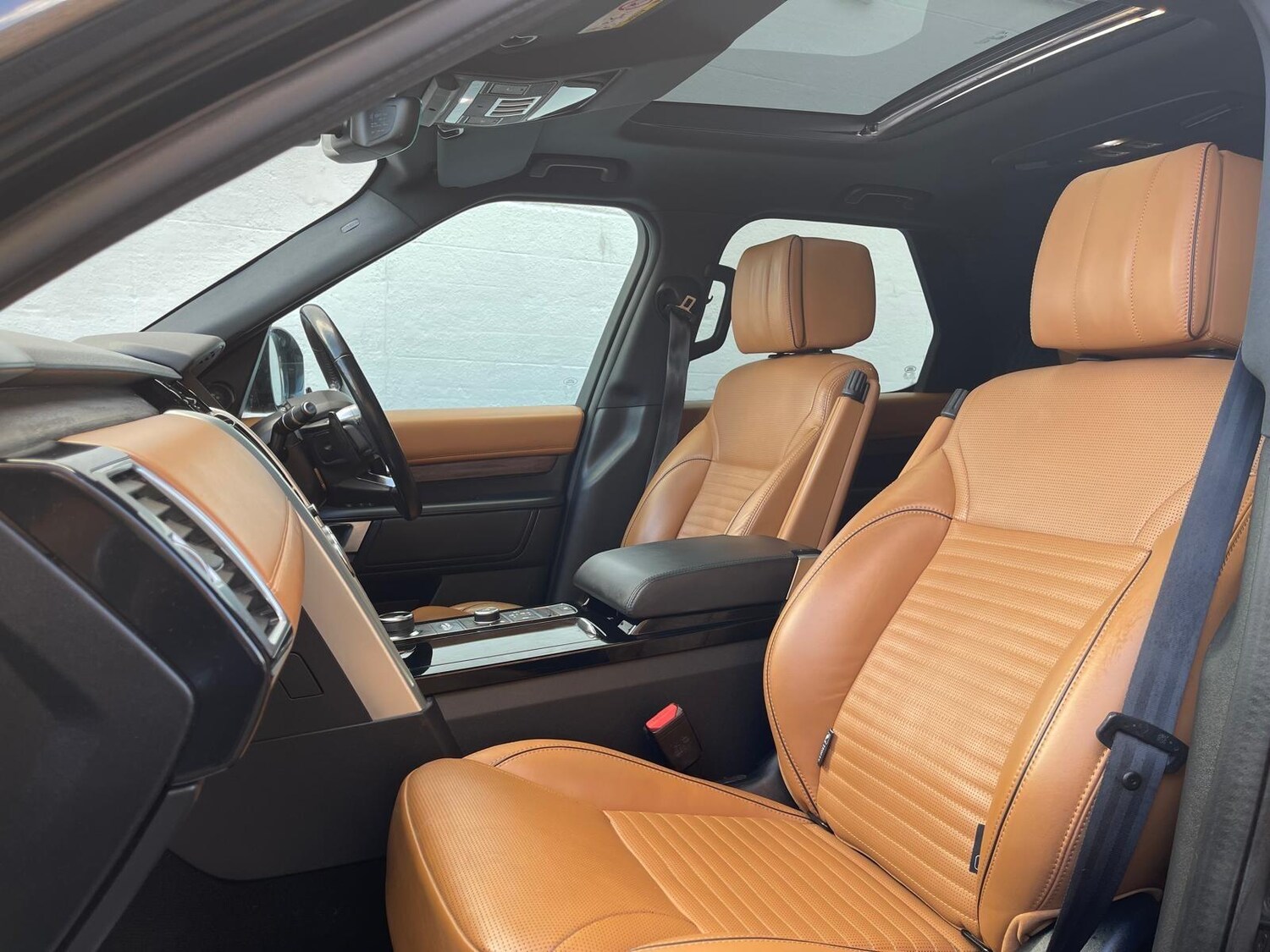 Used Land Rover Discovery 2020 for sale - 78071938: Photo 25