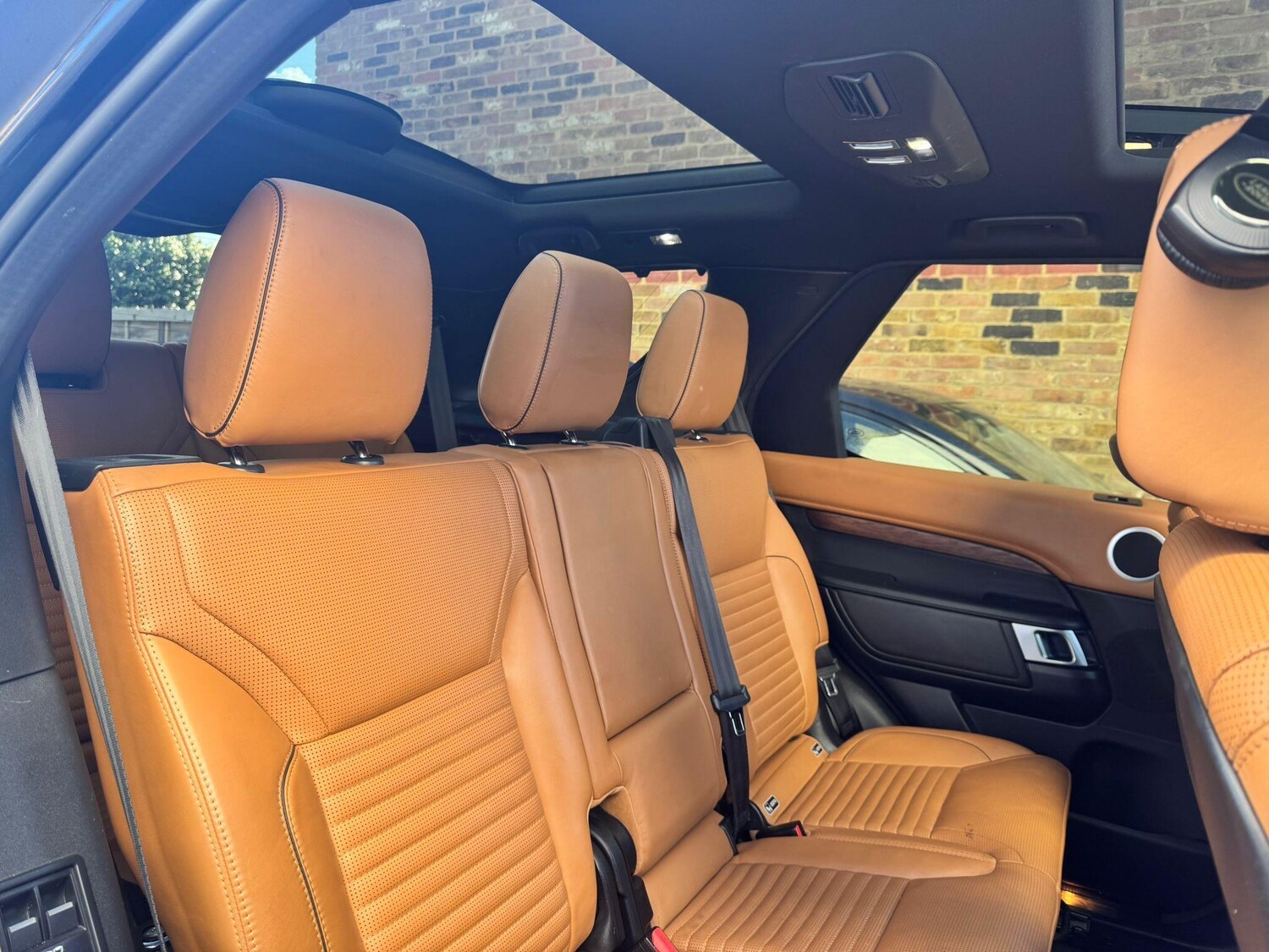 Used Land Rover Discovery 2020 for sale - 78071938: Photo 31