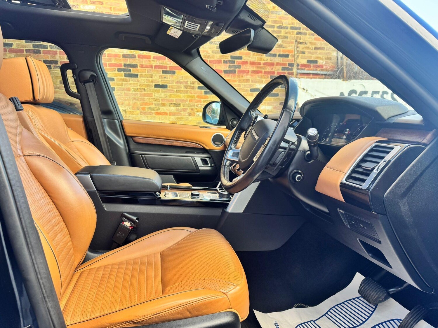 Used Land Rover Discovery 2020 for sale - 78071938: Photo 34