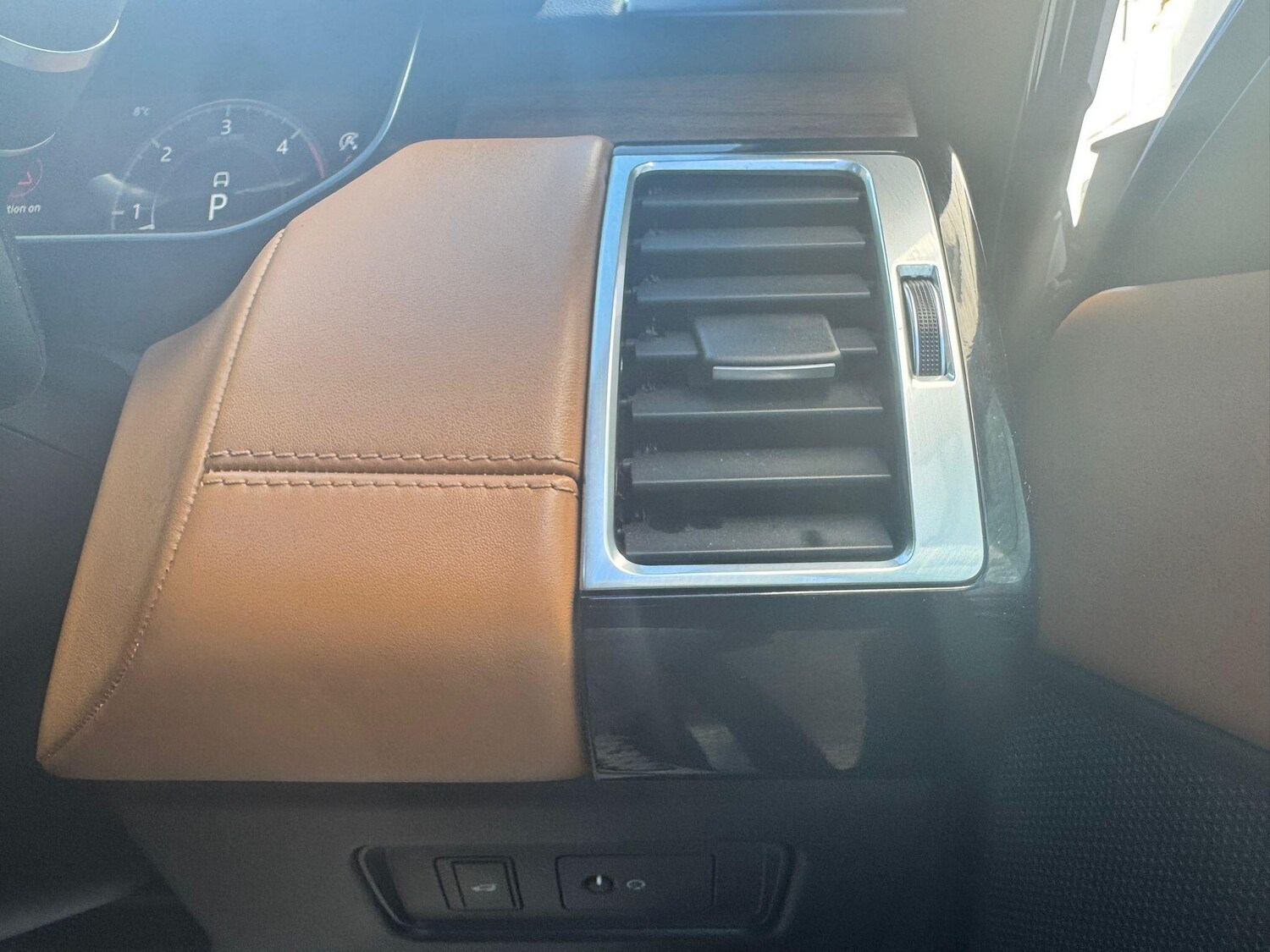 Used Land Rover Discovery 2020 for sale - 78071938: Photo 37