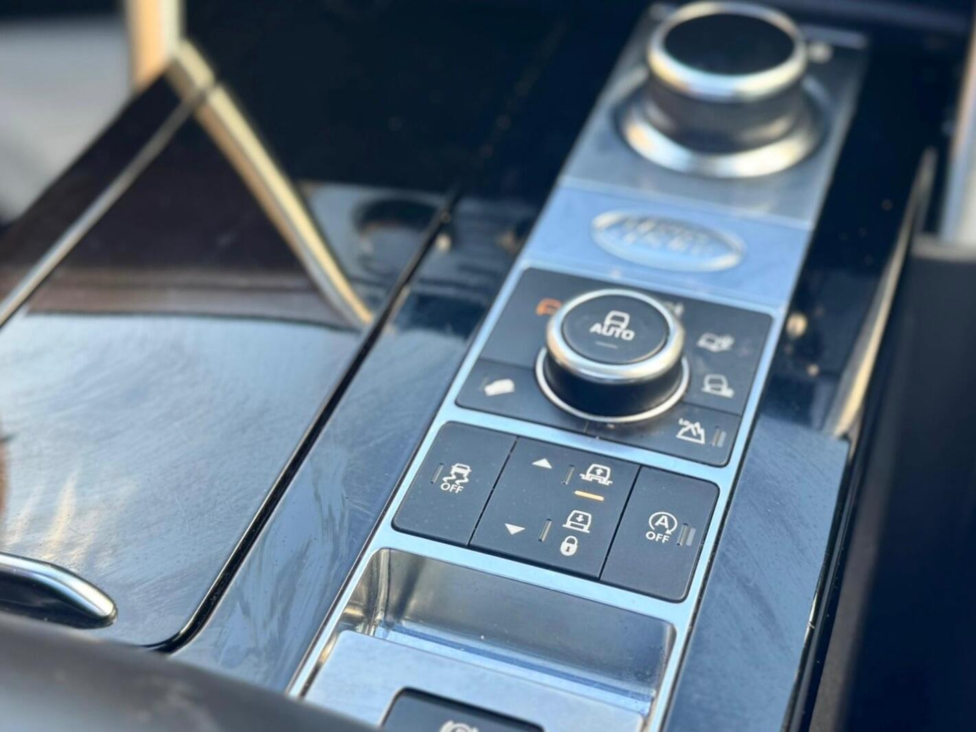 Used Land Rover Discovery 2020 for sale - 78071938: Photo 45