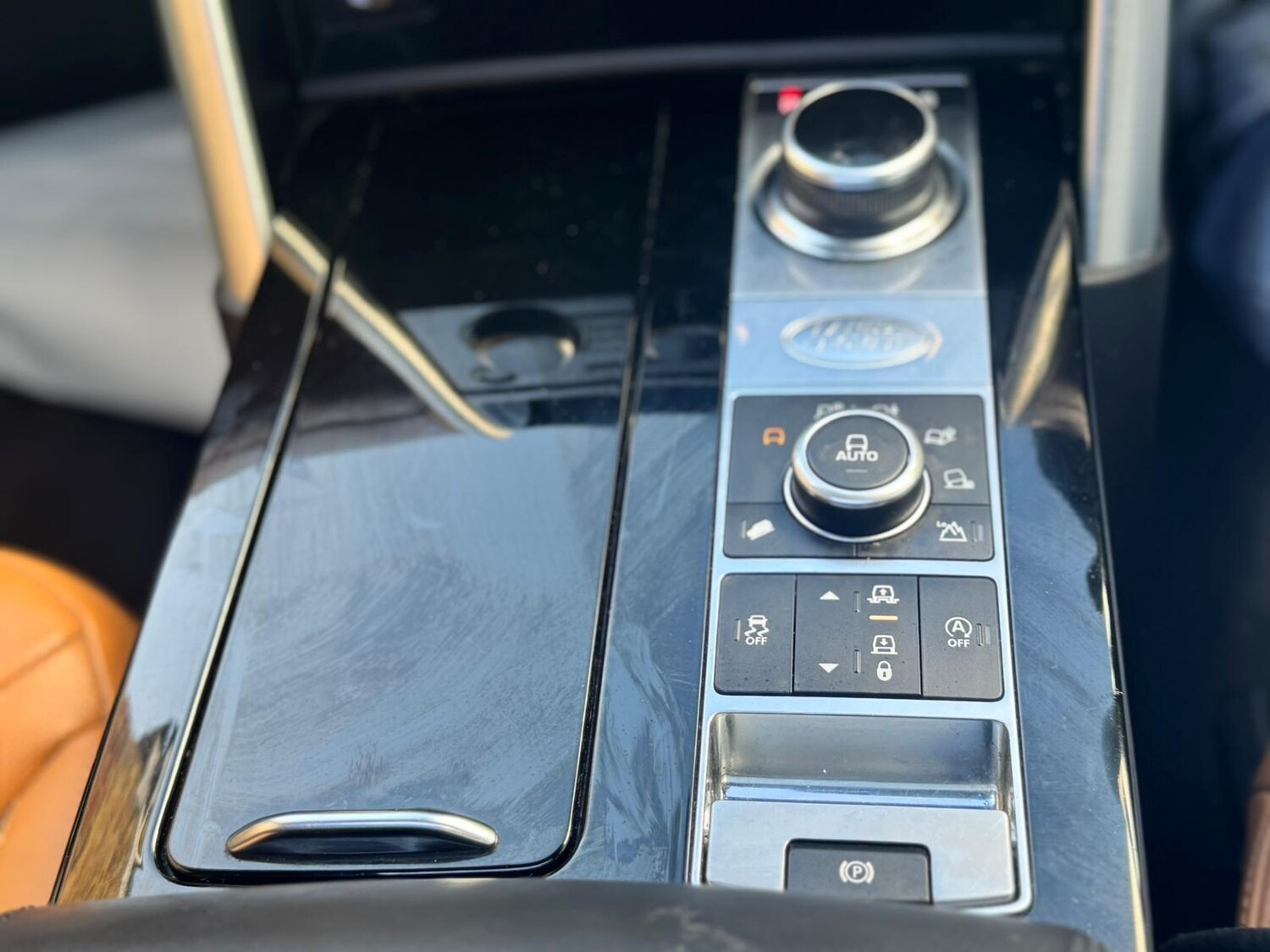 Used Land Rover Discovery 2020 for sale - 78071938: Photo 46