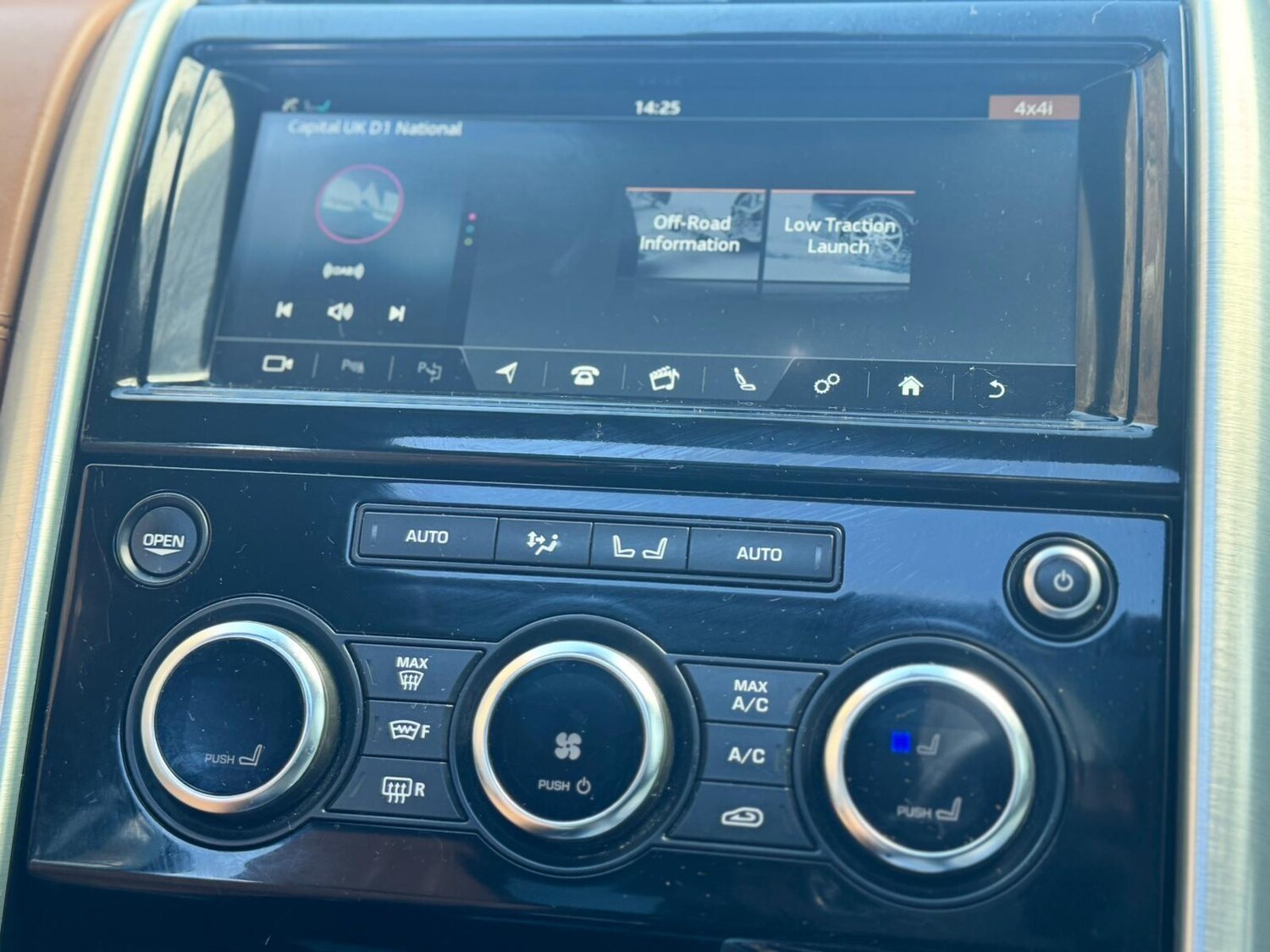 Used Land Rover Discovery 2020 for sale - 78071938: Photo 50