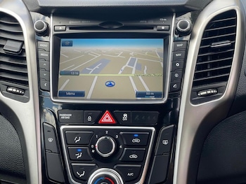 Used Hyundai i30 2015 for sale - 79157838: Photo